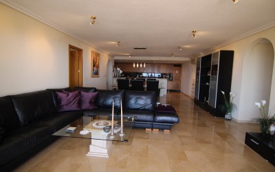 Amplio apartamento con vistas panorámicas en Altea Costa Blanca